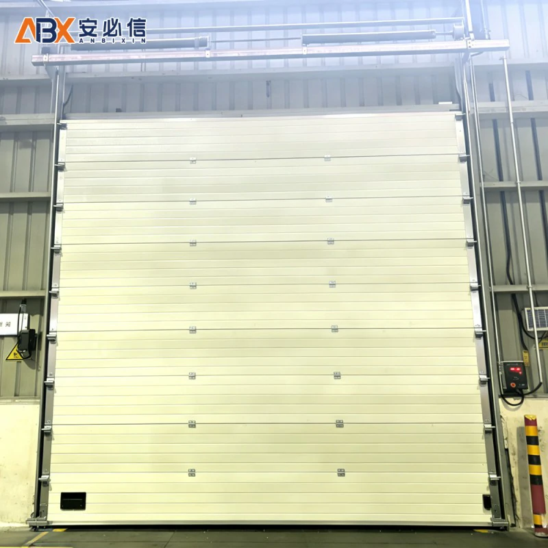 铁岭更刻镇钢质提升门